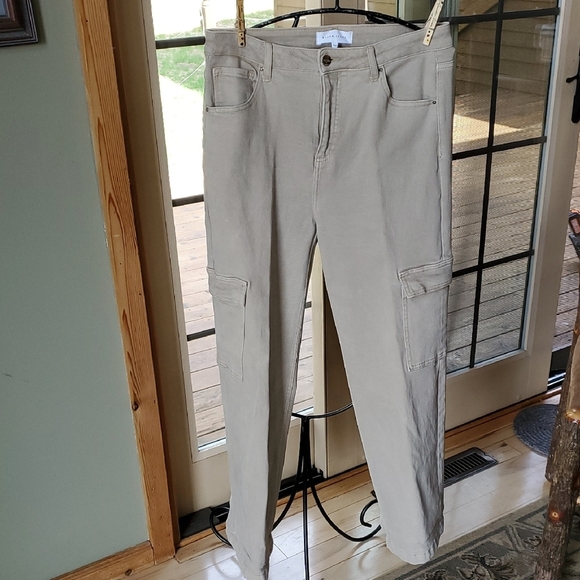 Risen Jeans Cargo Tan High Rise Wide Leg Sz 15 W32 Pants w Trendy Hem Hack - Picture 14 of 14